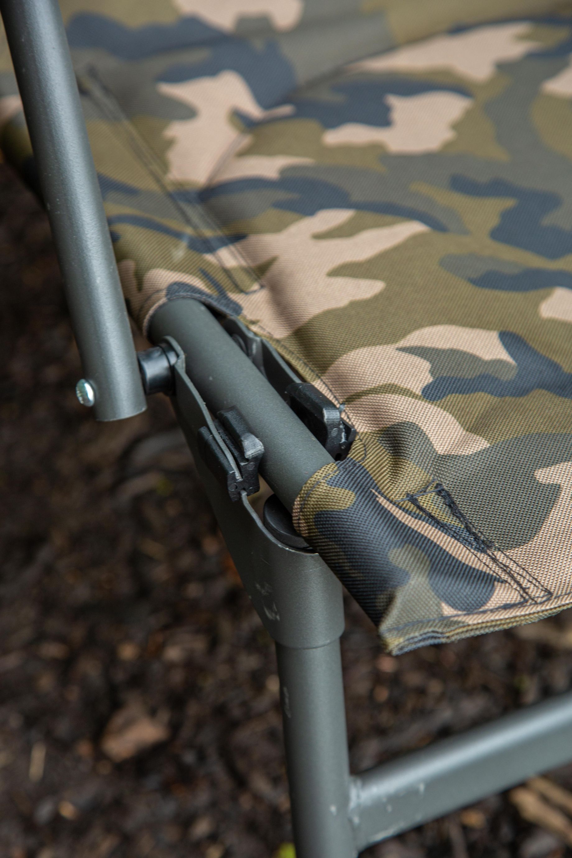 Fotel Karpiowy Ultimate Recliner Comfort Chair Camo
