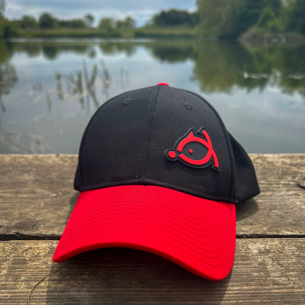 Fjuka Red & Black Cap