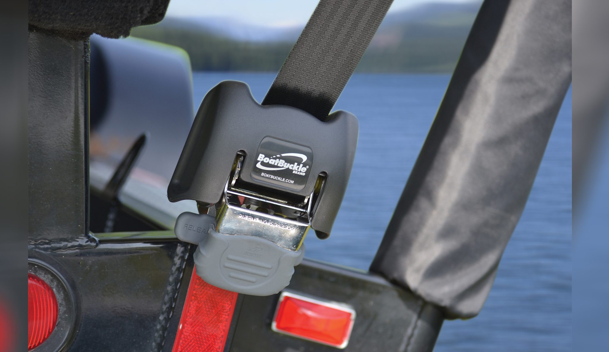 Pasy Transportowe Boatbuckle SS Retractable Transom Tie-Down (2 Sztuki)