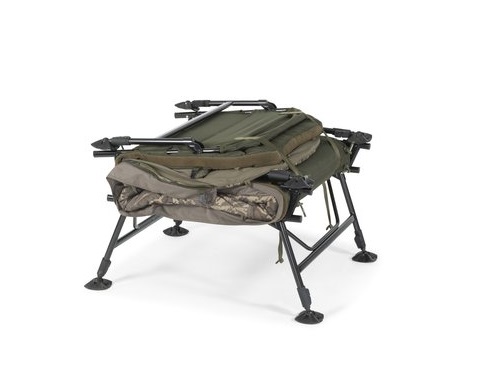 Nash Indulgence HD40 Sleep System 8 Legs Camo Stretcher (z kołdrą)