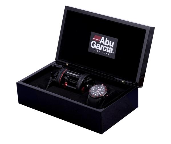 Abu Garcia N.B. - Ambassadeur New Century Edition Ursprung Reel RH + Zegarek