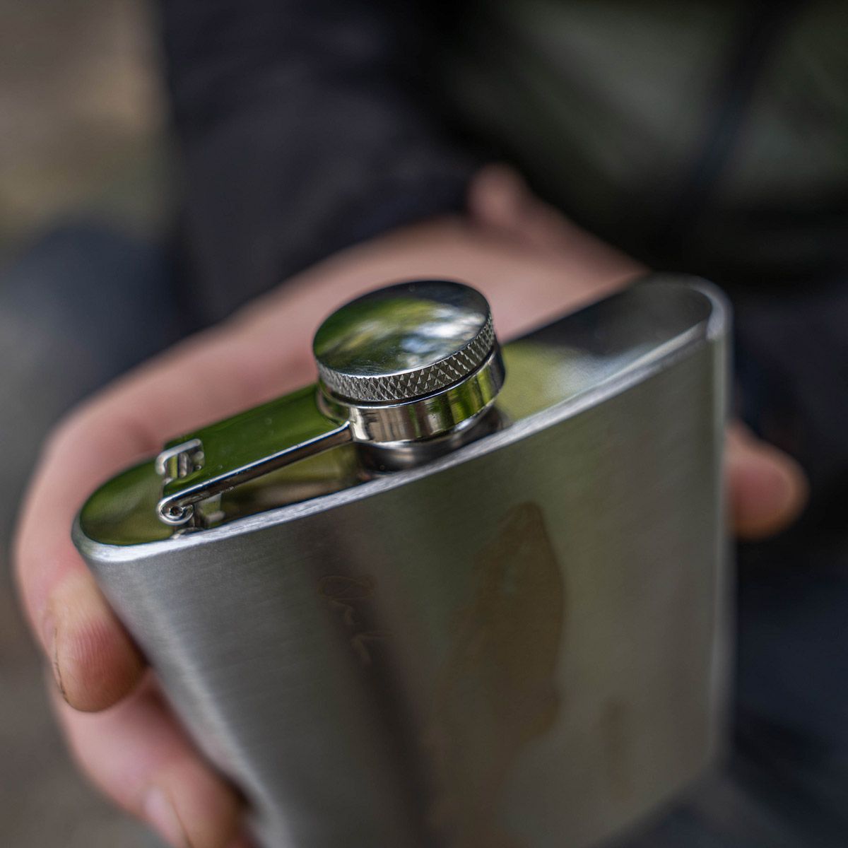 Piersiówka Korum Classic Hip Flask Barbel 7oz/200ml