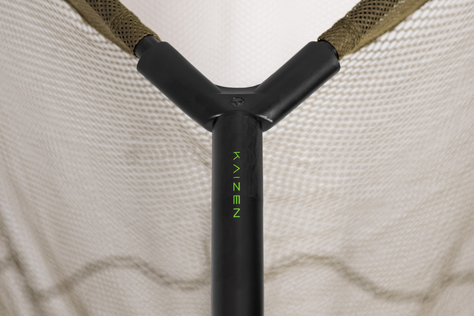 Korda Kaizen Green Landing Net 42” (Z Głowicą i Sztycą)