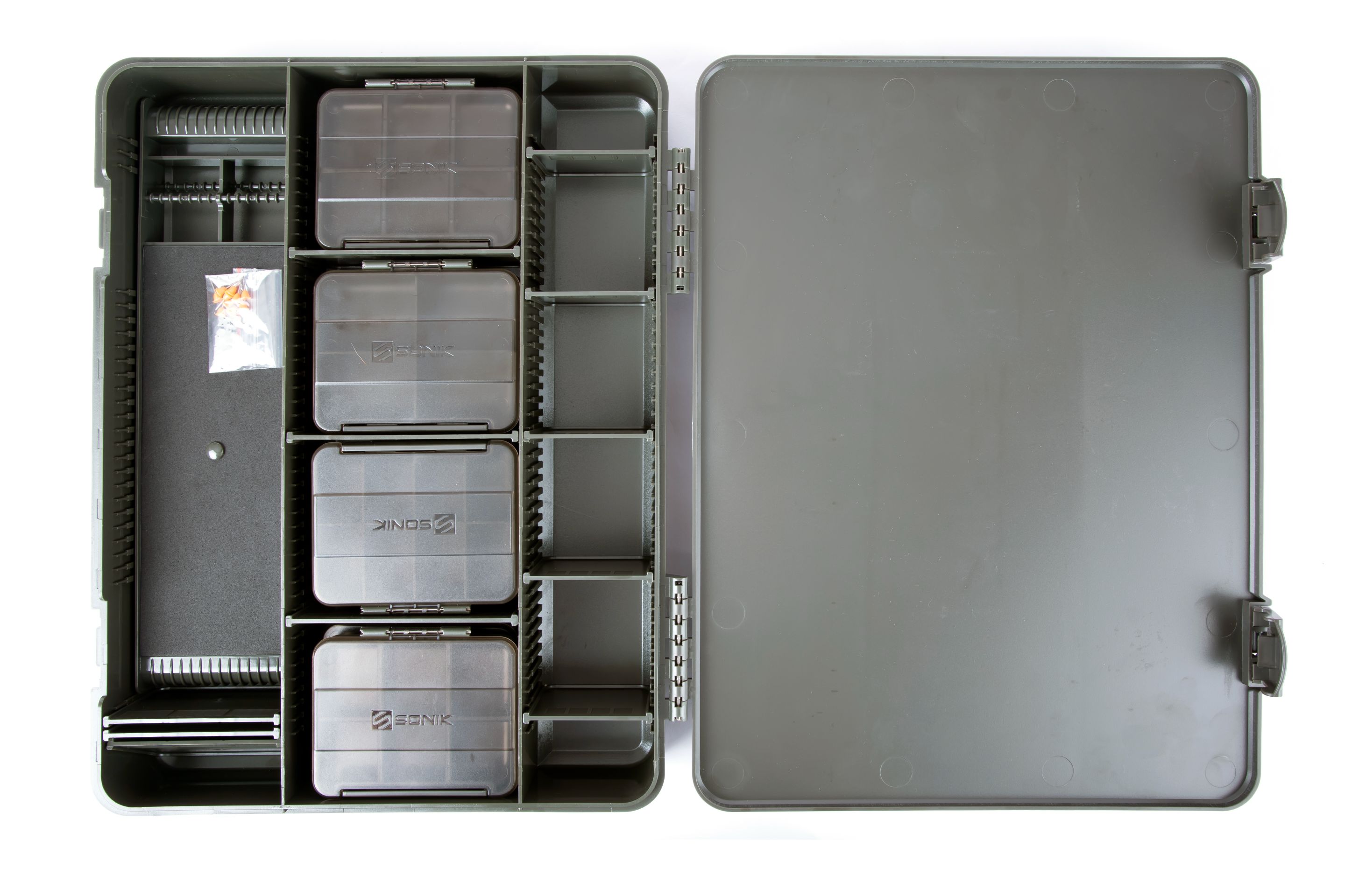 Sonik Lockbox Large Loaded Tacklebox (W zestawie 8 pudełek i tabliczka na przypony)