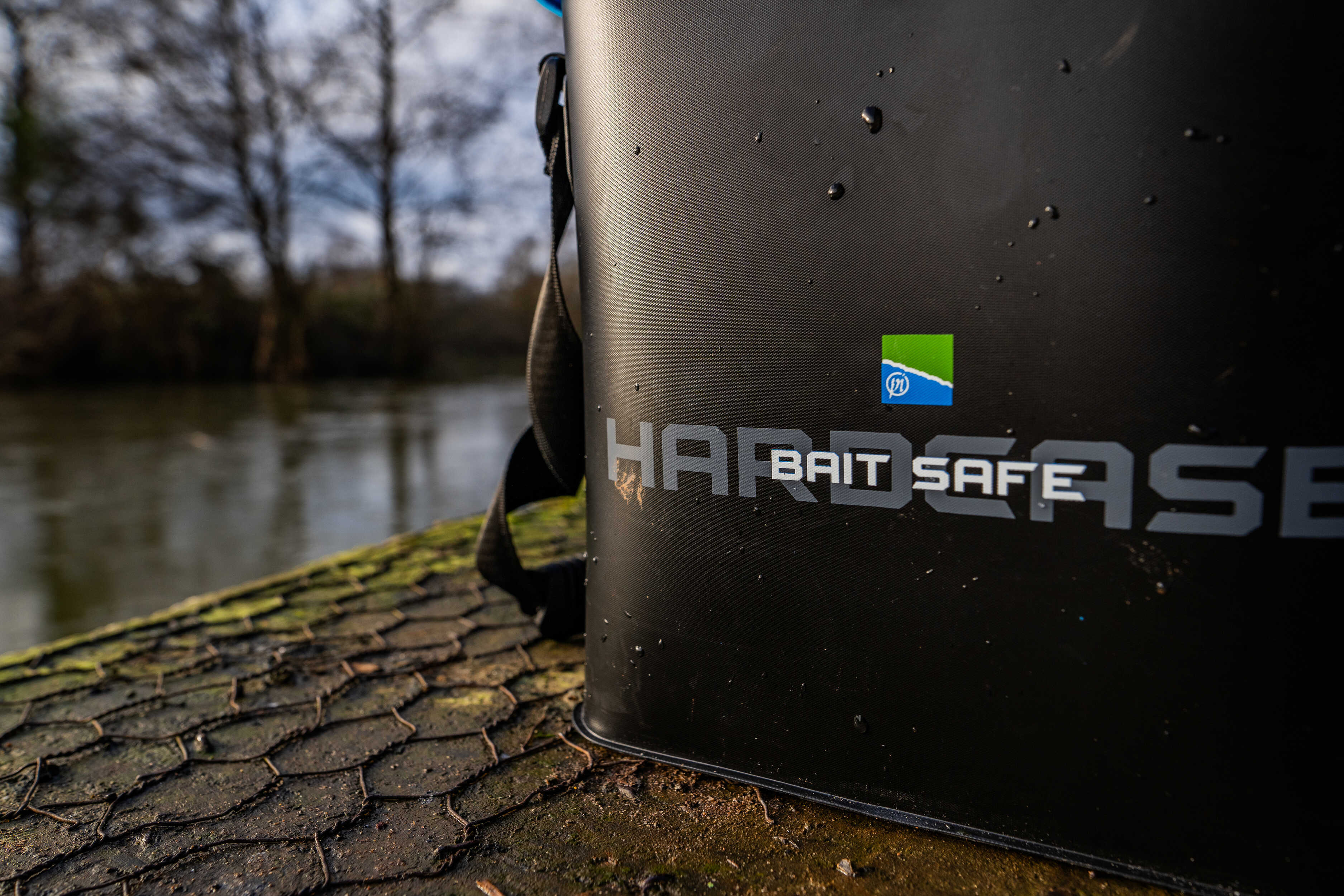 Preston Hardcase Bait Safe (Incl. 4 Pojemniki)