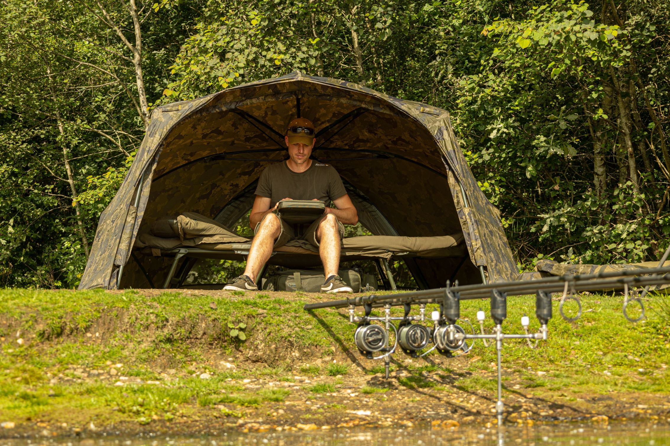 Solar Undercover Brolly System Camo